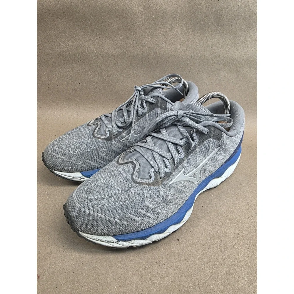 Mizuno (Sz 8.5) Wave Sky 4 Waveknit Shoes Mens Size Gray Running Comfort Walking